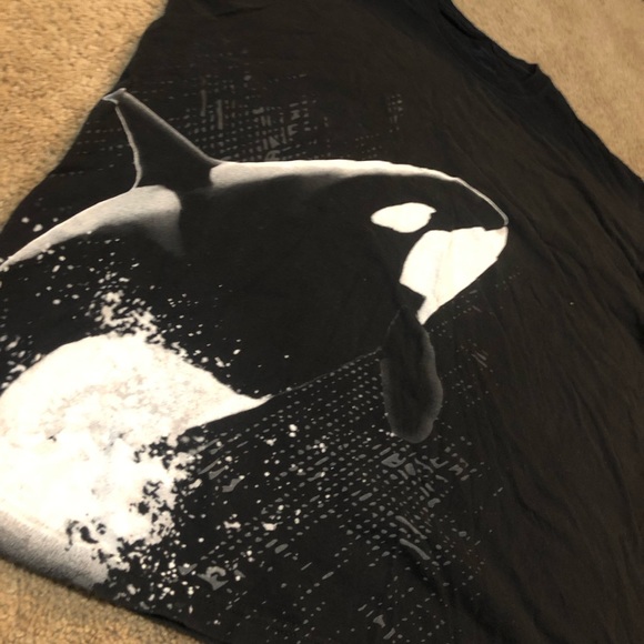 Sea World Shamoo whale t-shirt - Picture 2 of 4